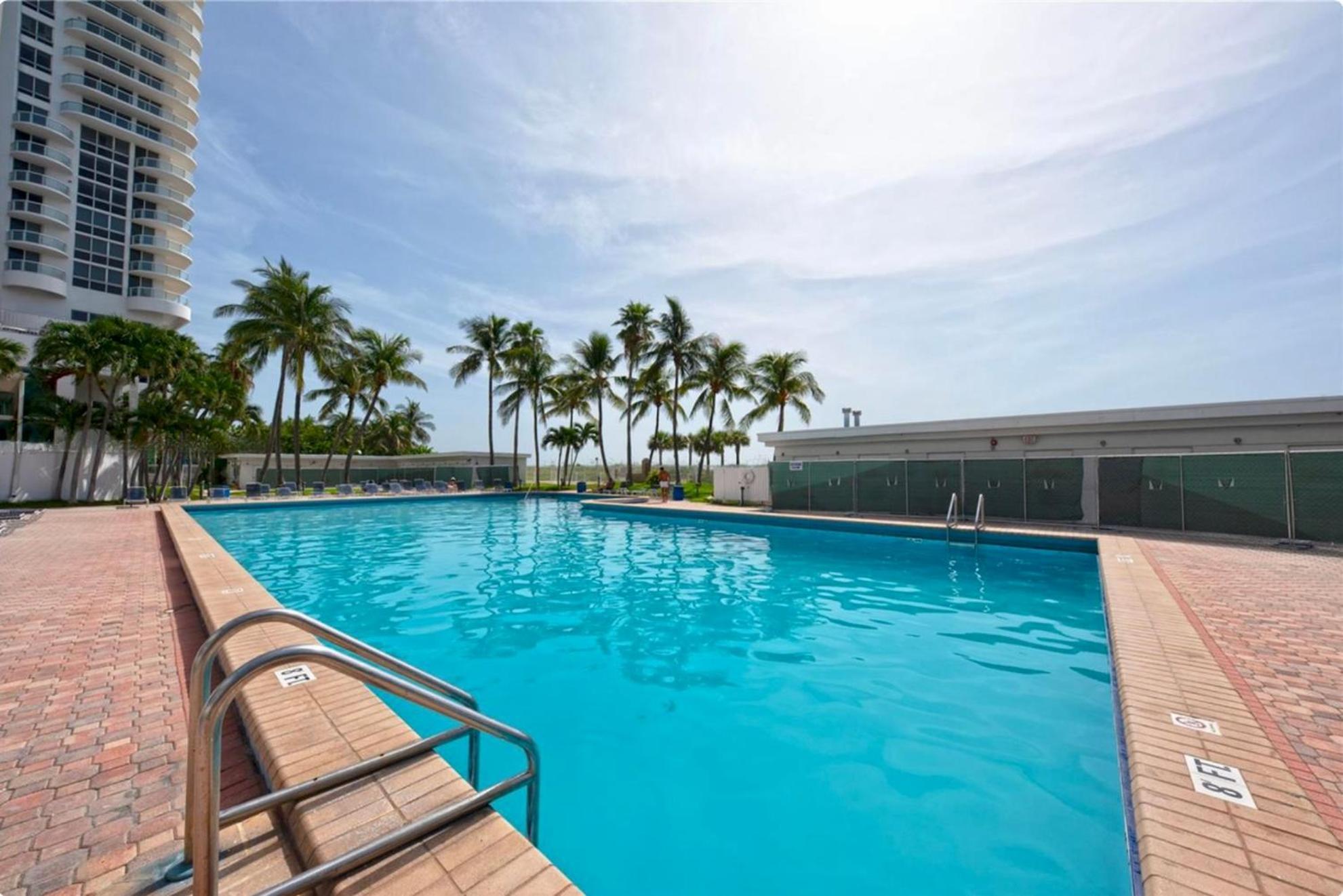Directly On The Beach With Pool & Ocean View Miami Beach Esterno foto