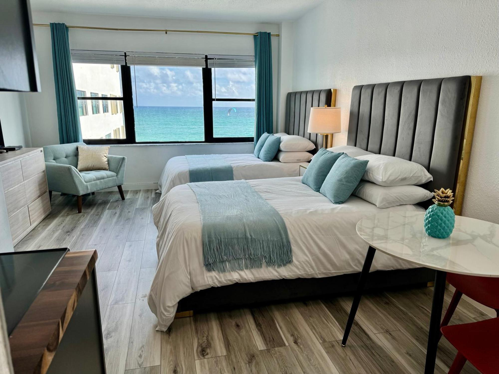 Directly On The Beach With Pool & Ocean View Miami Beach Esterno foto